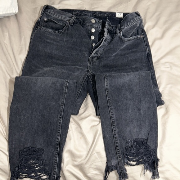 We the Free Chewed Up Mid Rise Straight Jeans Woman’s 27 Black Denim Free People - Picture 5 of 7